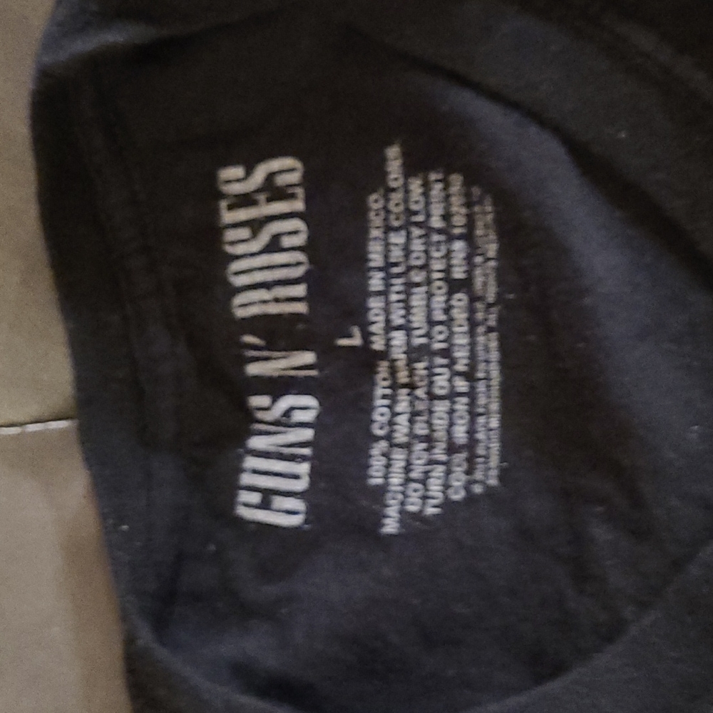 Tee shirt - Picture 2 of 2